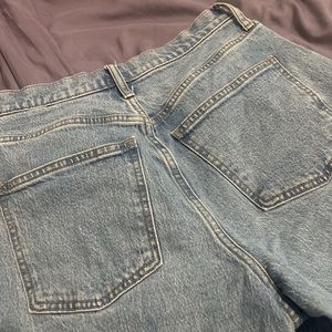 High Waisted Jeans